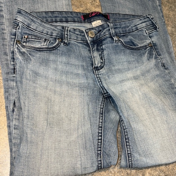 Boot-Cut Light Blue Jeans 👖 - Picture 3 of 12